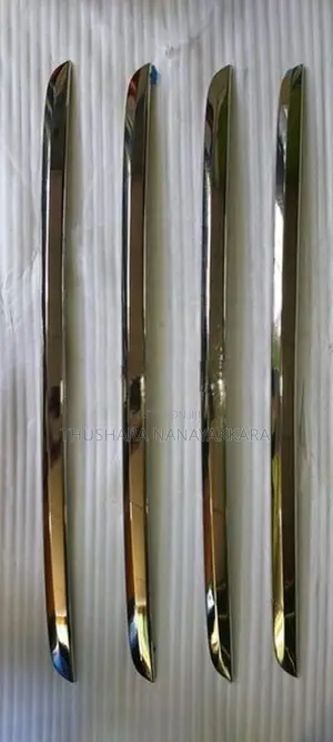 Suzuki wagon R j style gold garnish