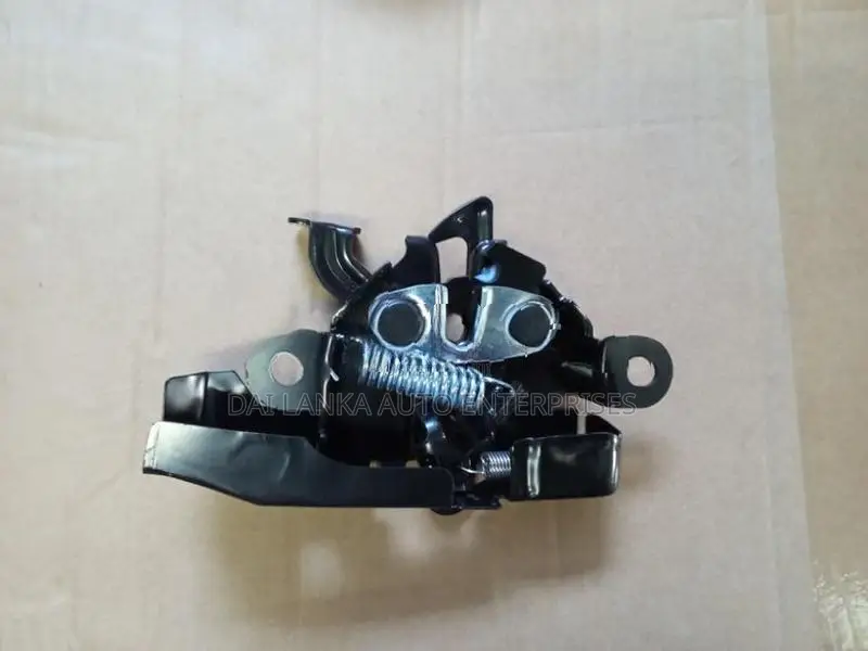 Toyota Hilux Vigo Bonnet Lock