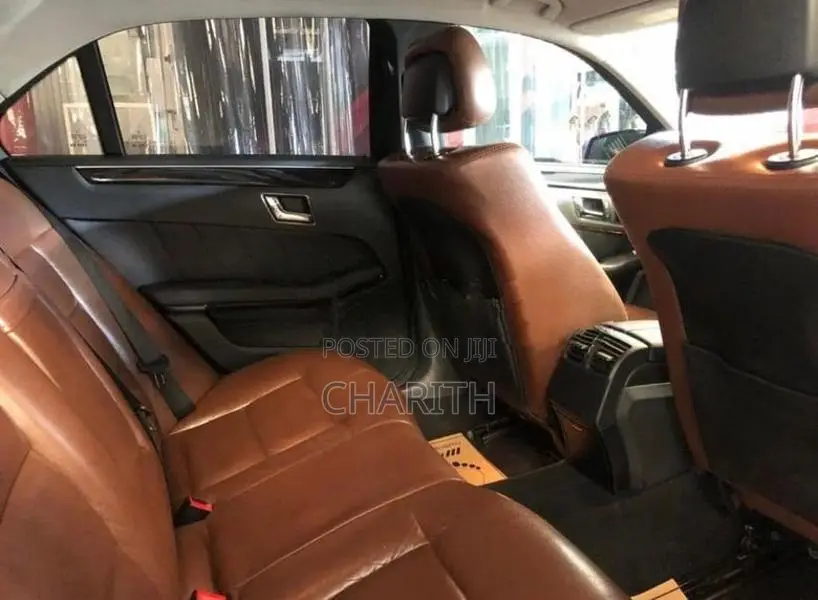 Mercedes Benz E200 2011