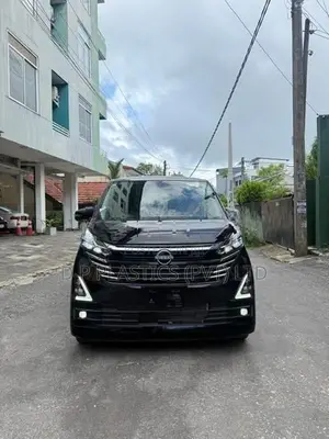 Nissan Dayz Hybrid Highway Star 2023