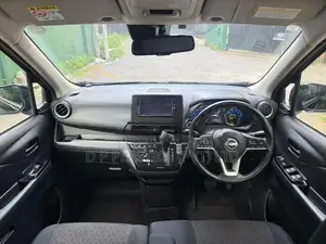 Nissan Dayz Hybrid Highway Star 2023