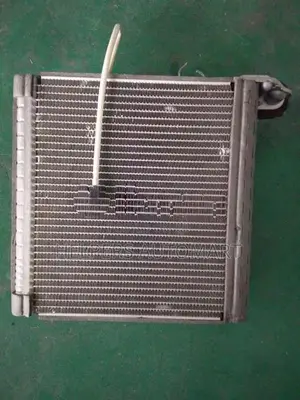 Honda Fit shuttle GP7 AC Cooler