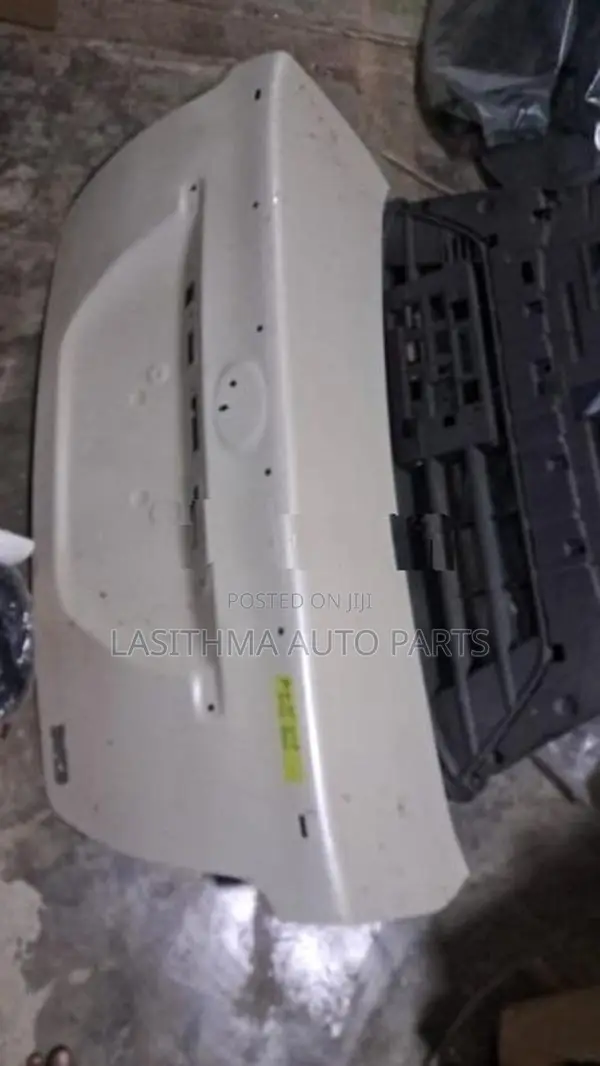 Axio 165 WXB Dicky Door Panal