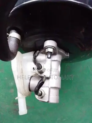 Nissan Teana J32 break booster