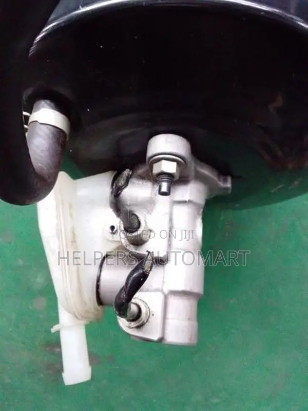 Nissan Teana J32 break booster