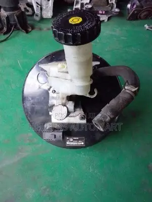 mitsubishi outlander GG2W break booster