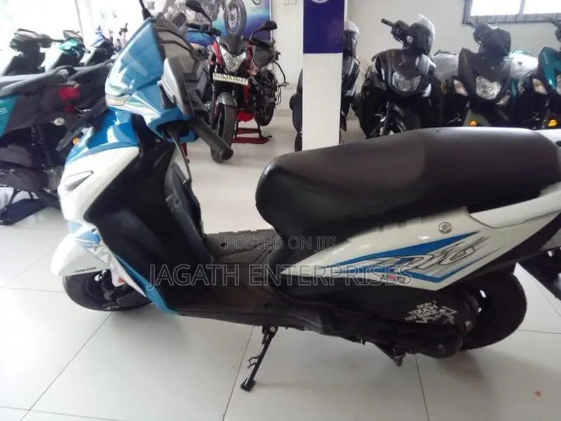 Honda Dio 2017