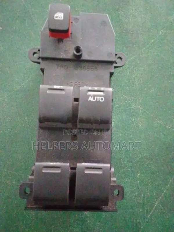 Honda Fit shuttle Gp2 Door master switch