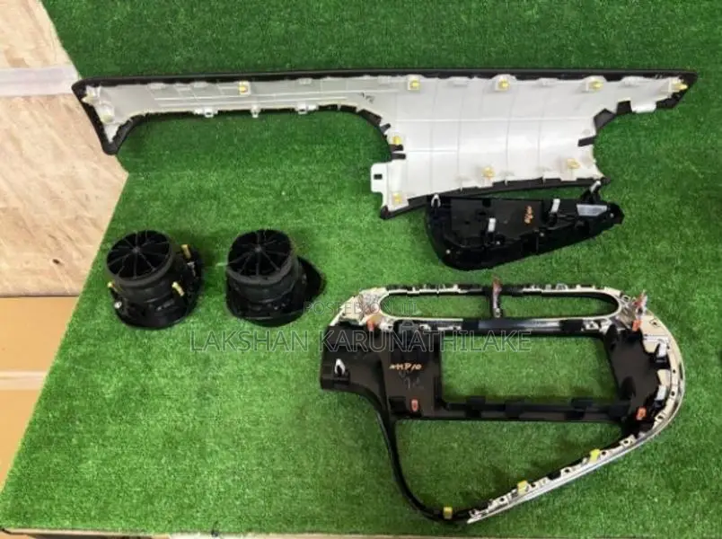 Aqua dashboard parts - NHP10 g grade