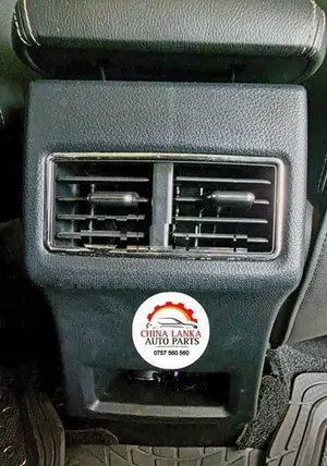 DFSK Glory iauto AC vent Rear Centre