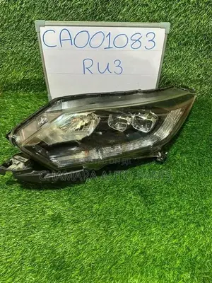 Honda Vezel (RU3-2015) Head Light