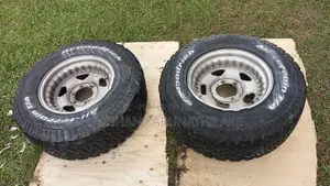 PAJERO Off road tire set (4) with rims 265/70 R16