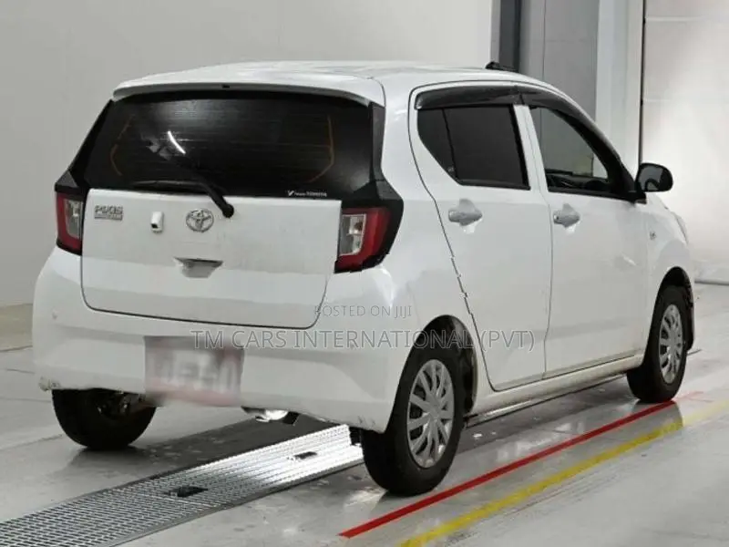 Toyota Pixis 2025