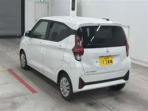 Mitsubishi eK Wagon 2026