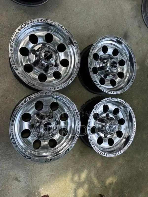 14” Alloy Wheels