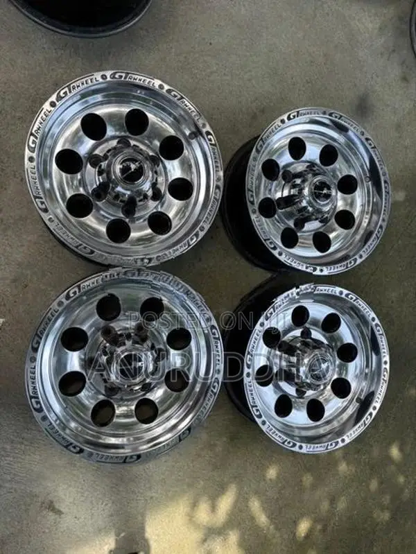 14” Alloy Wheels