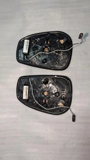 Honda vezel side mirror lens 2025