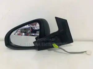 TOYOTA AQUA NHP10 SIDE MIRROR LH