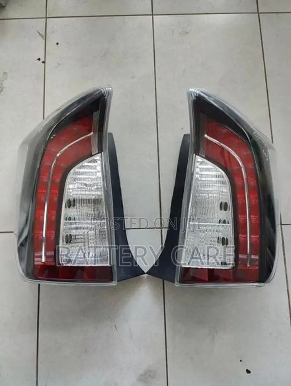 PRIUS 30 GS TAIL LIGHTS SET