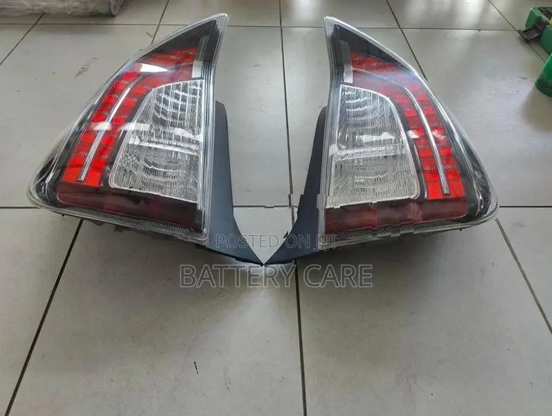 PRIUS 30 GS TAIL LIGHTS SET