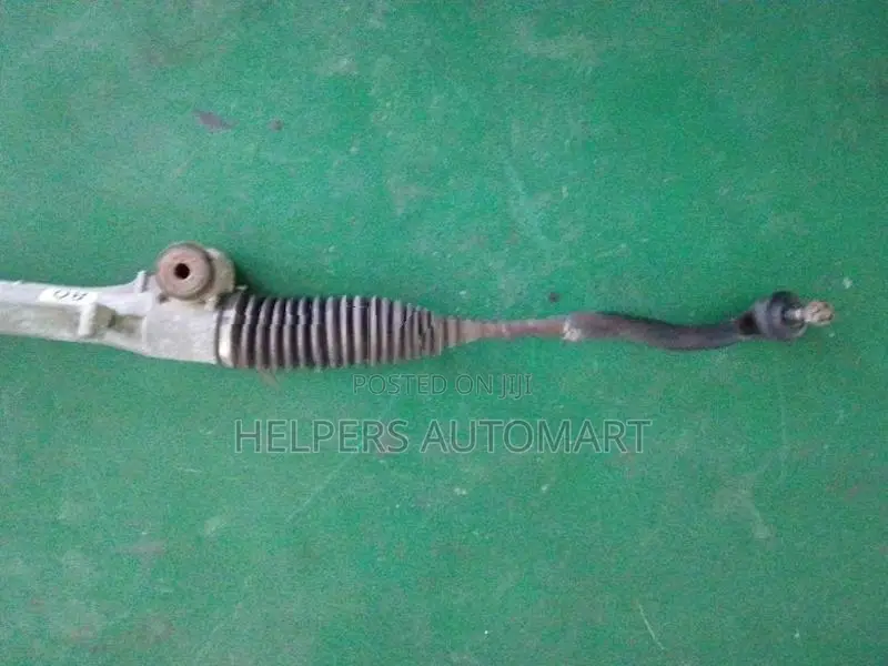 Toyota vitz ksp130 power streeing rack