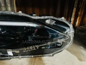 Yariss Cross Head Lamp