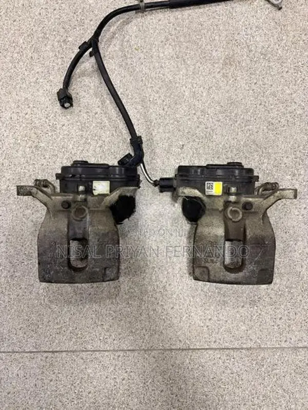Honda Vezel Rear Bracke Caliper
