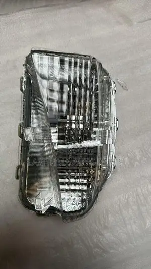 Prius Alpha Signal Lamp