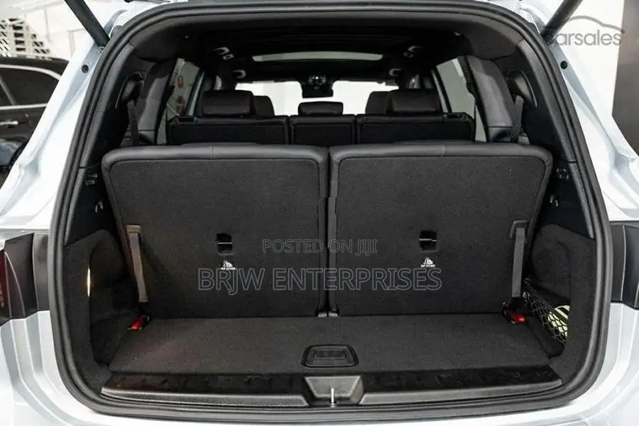 Mercedes Benz GLB glb200 amg prem plus 2024