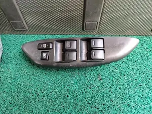 Toyota Vitz SCP10 Door Master Switch