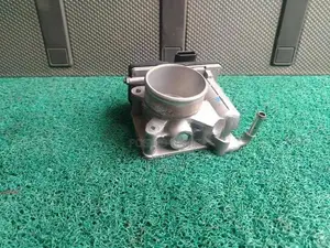 Nissan Bluebird G11 HR15 Throttle Body