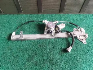 Nissan X Trail T30 Front Door Winder