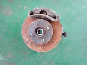 NISSAN Tiida Sc11 front Hub