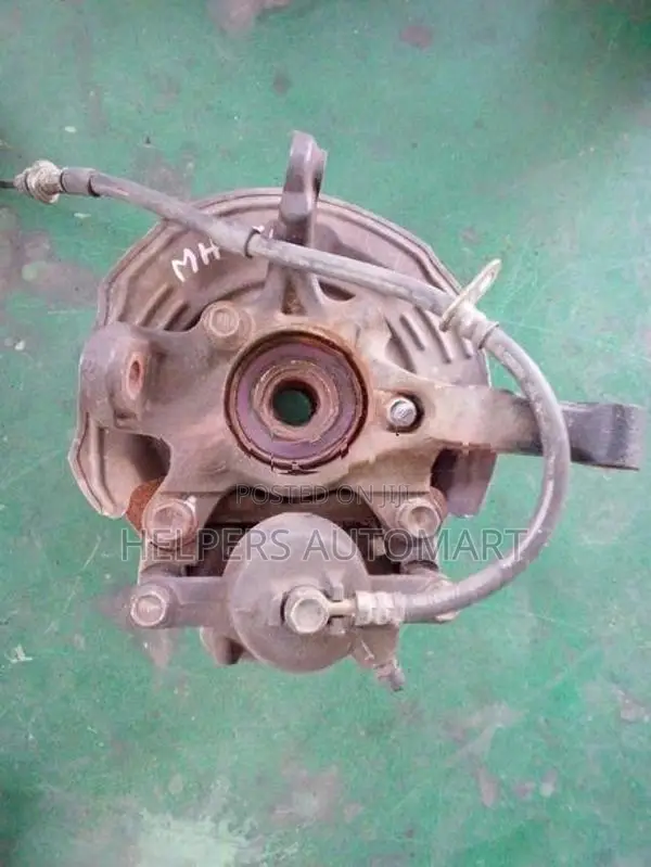 Suzuki wagon R MH55S front Hub