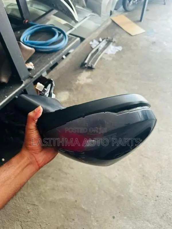 Vezel 2024 Side Mirror