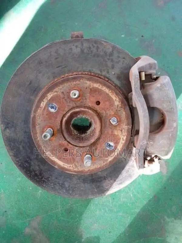 Honda Freed GP3 front Hub
