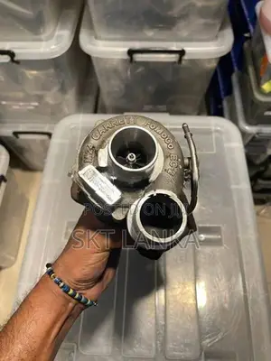 Genuine Discovery 4 3LT Diesel Engine Secondary Turbo Velar Vogue Spor