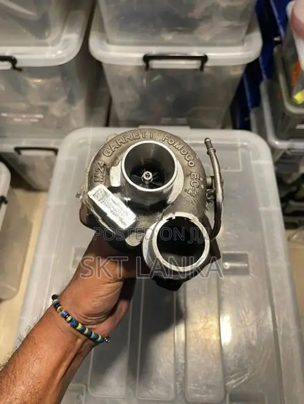 Genuine Discovery 4 3LT Diesel Engine Secondary Turbo Velar Vogue Spor