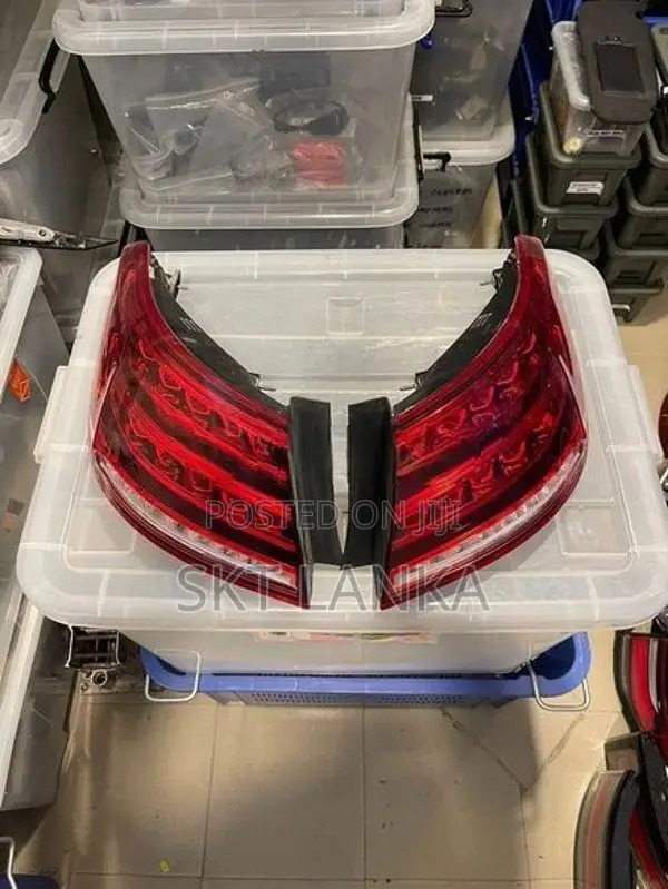 Genuine E Class E200 2015 facelift cabriolet coupe rear bumper lights