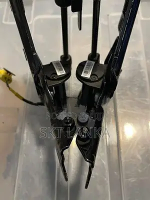 Genuine BMW 7 740e 740Le G11 G12 Bonnet Shock hinges actuators G30 530