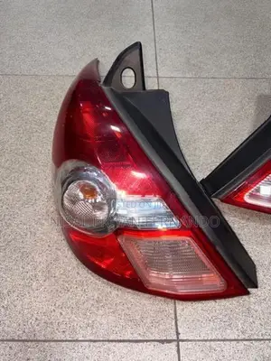 Nissan Tiida Wagon Tail Light