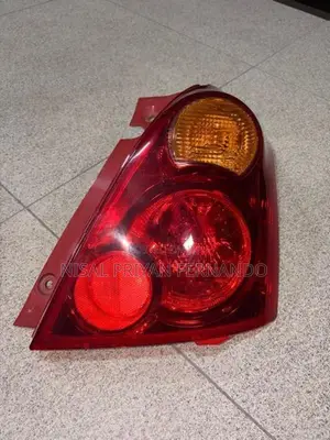 Suzuki Swift Beetle Sport (ZC71) Tail Light