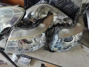WAGON R 44S STINGRAY HEAD LIGHT