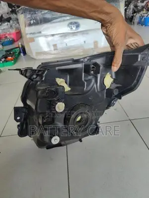 WAGON R 44S FZ RH HEAD LIGHT