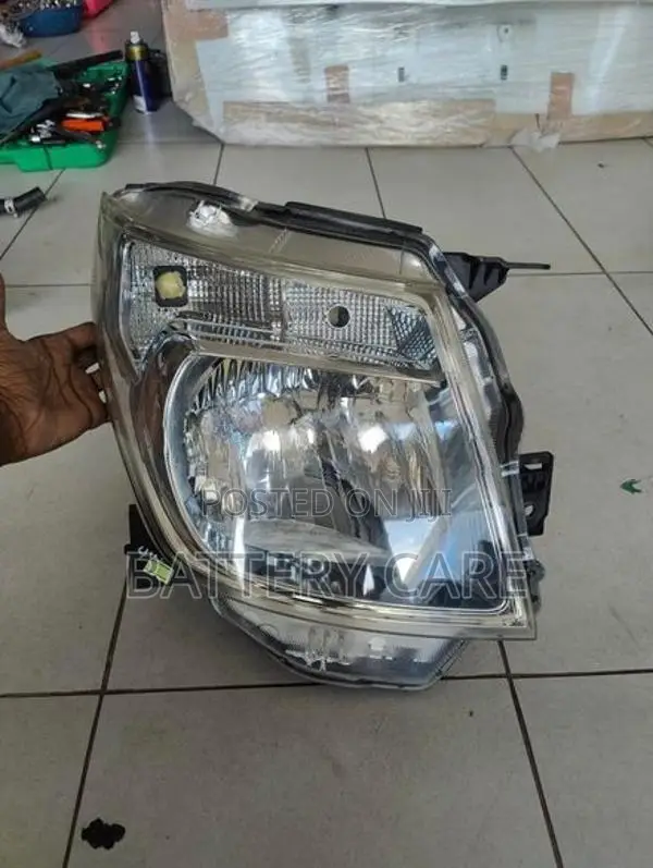 WAGON R 44S FZ RH HEAD LIGHT