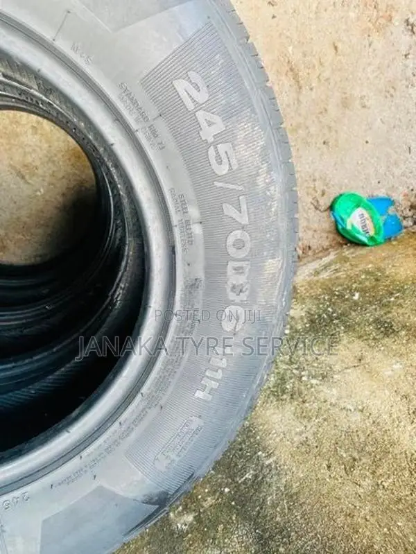 used tyre 245/70/16