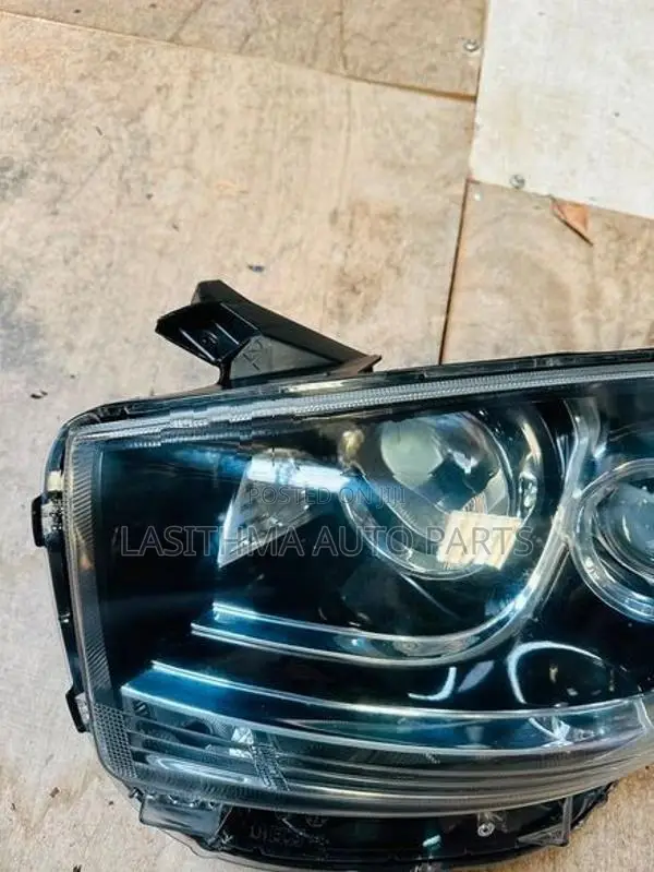 Axia Head Lamp