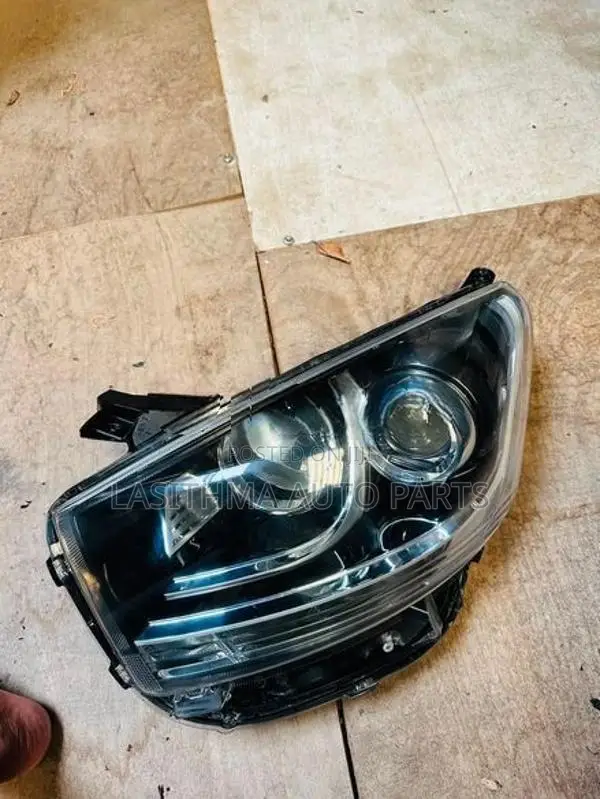 Axia Head Lamp
