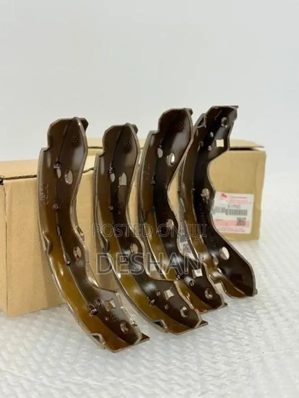 Suzuki x bee brake shoe set genuine
