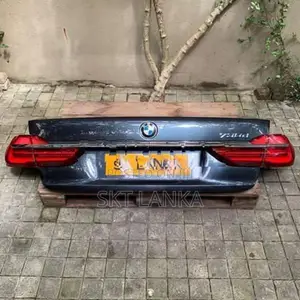 Genuine BMW 7 740e 740Le dicky bootlid door complete lights G11 G12 20